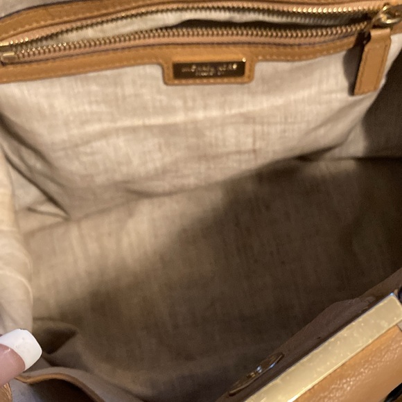 Michael Kors signature bag - Picture 7 of 13